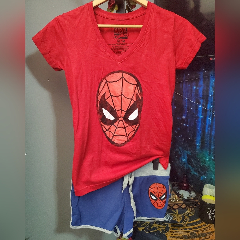 Marvel Red Spider-Man Graphic Women’s Shorts Set